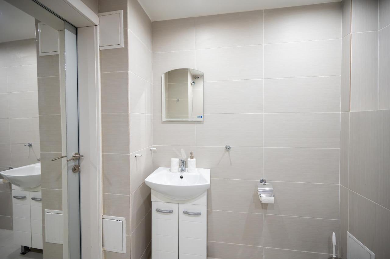 Spacious 1Bdr Apartment Near City Center Sofía Exterior foto