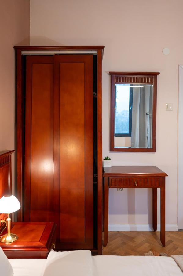 Spacious 1Bdr Apartment Near City Center Sofía Exterior foto